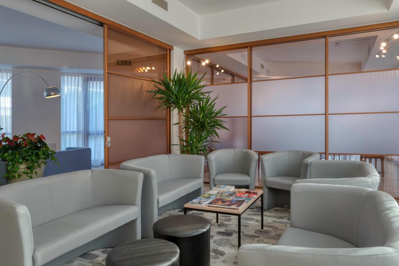 Hotel Sporting Trento Eksteriør billede