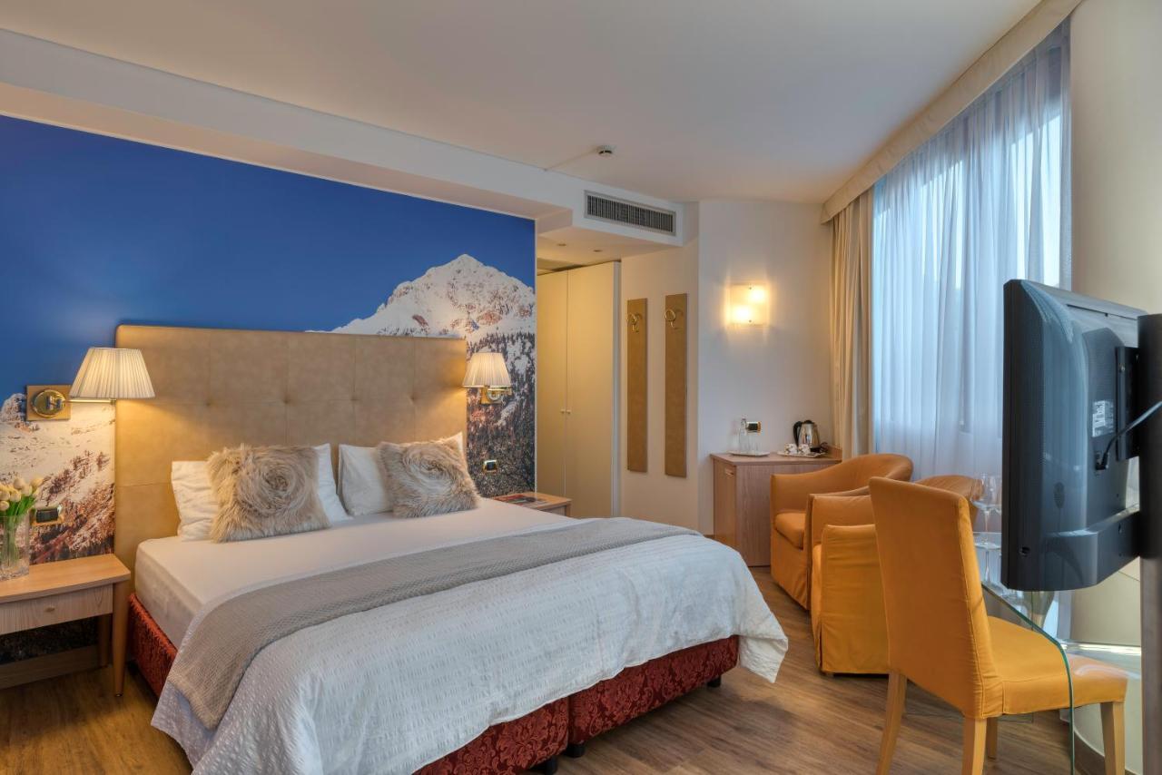 Hotel Sporting Trento Eksteriør billede
