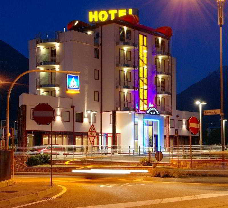 Hotel Sporting Trento Eksteriør billede