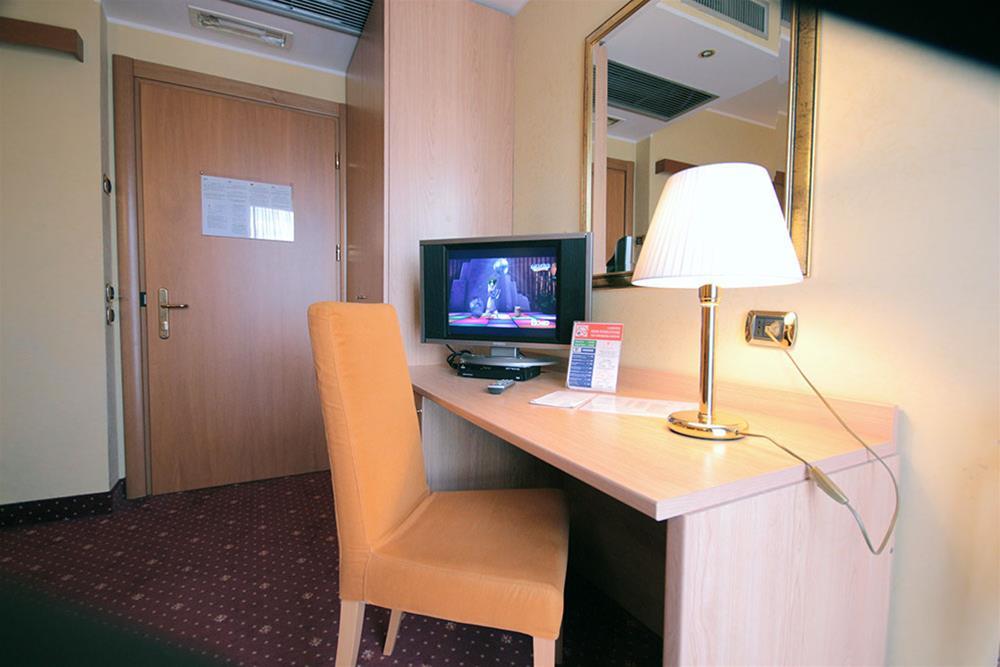Hotel Sporting Trento Eksteriør billede
